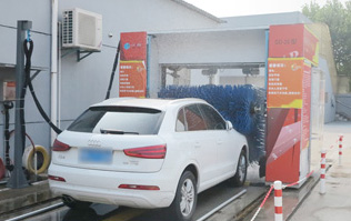 龍門往復(fù)式洗車機