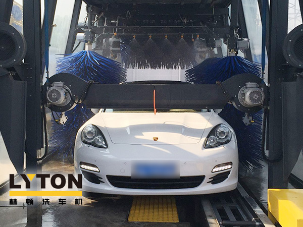 誠信315|林頓全自動(dòng)洗車機(jī)讓客戶“買的放心，用的舒心”！