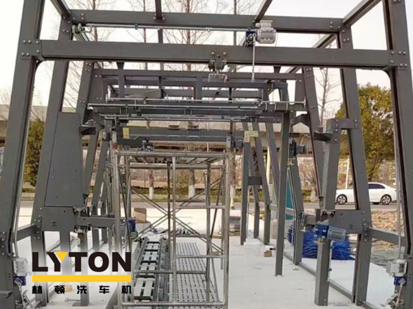 全自動洗車機安裝場所之加油站!提升油站高品質服務的企業(yè)形象，有利于口碑傳播！