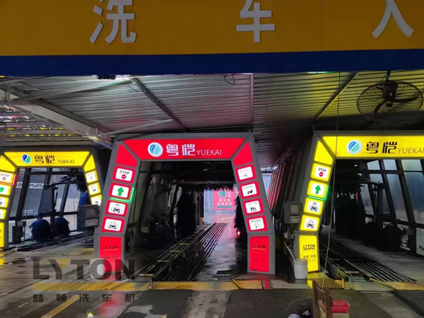 加油站、4S店、門店等車流量密集場所配置什么價(jià)位的全自動洗車機(jī)設(shè)備？