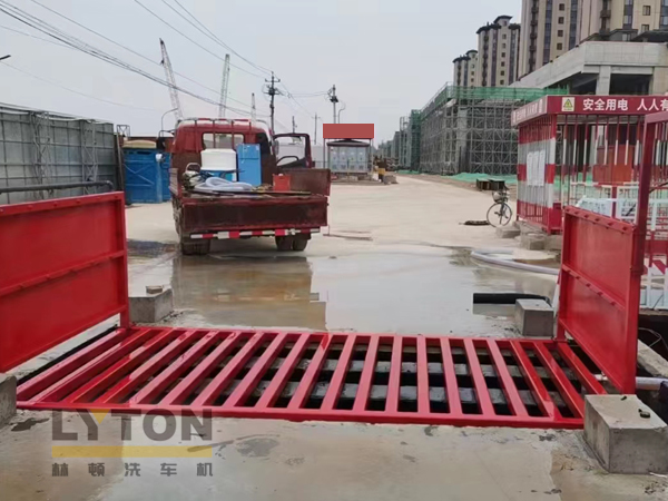 林頓工地洗車機(jī)！款式多、質(zhì)量穩(wěn)定可靠，滿足不同需求及預(yù)算！