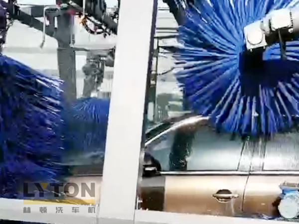 洗車機源頭廠家，值得信賴！常州雙子星林頓fx11系列全自動洗車機！