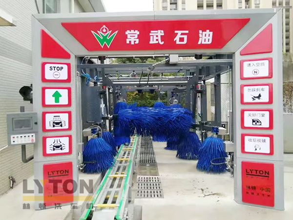 全自動(dòng)洗車機(jī)智能化升級(jí)成行業(yè)主旋律，效率與體驗(yàn)雙重革新
